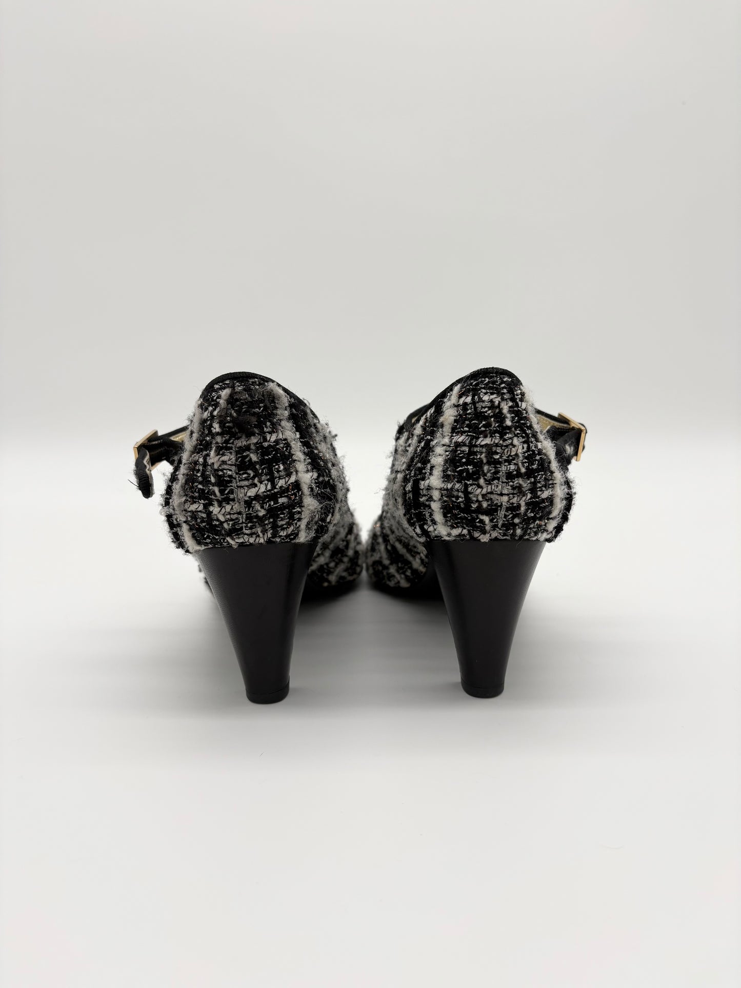 Chanel Black / White Tweed Cap Toe Mary Jane Pumps