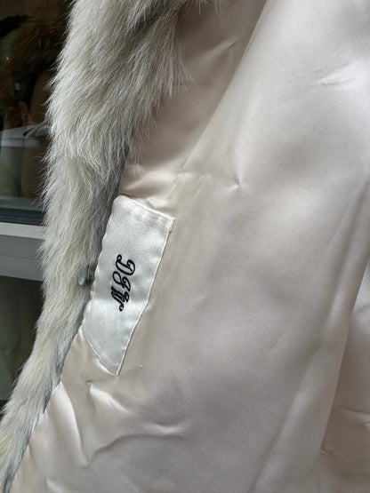 Vintage Saga Fox Blue Fox