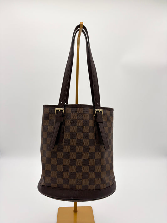 Louis Vuitton Damier Bucket Bag