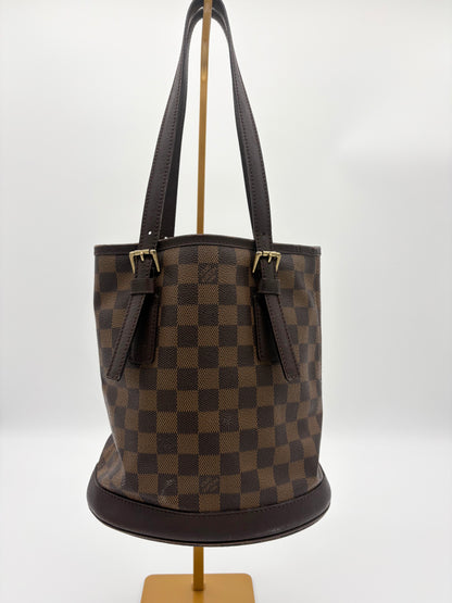 Louis Vuitton Damier Bucket Bag