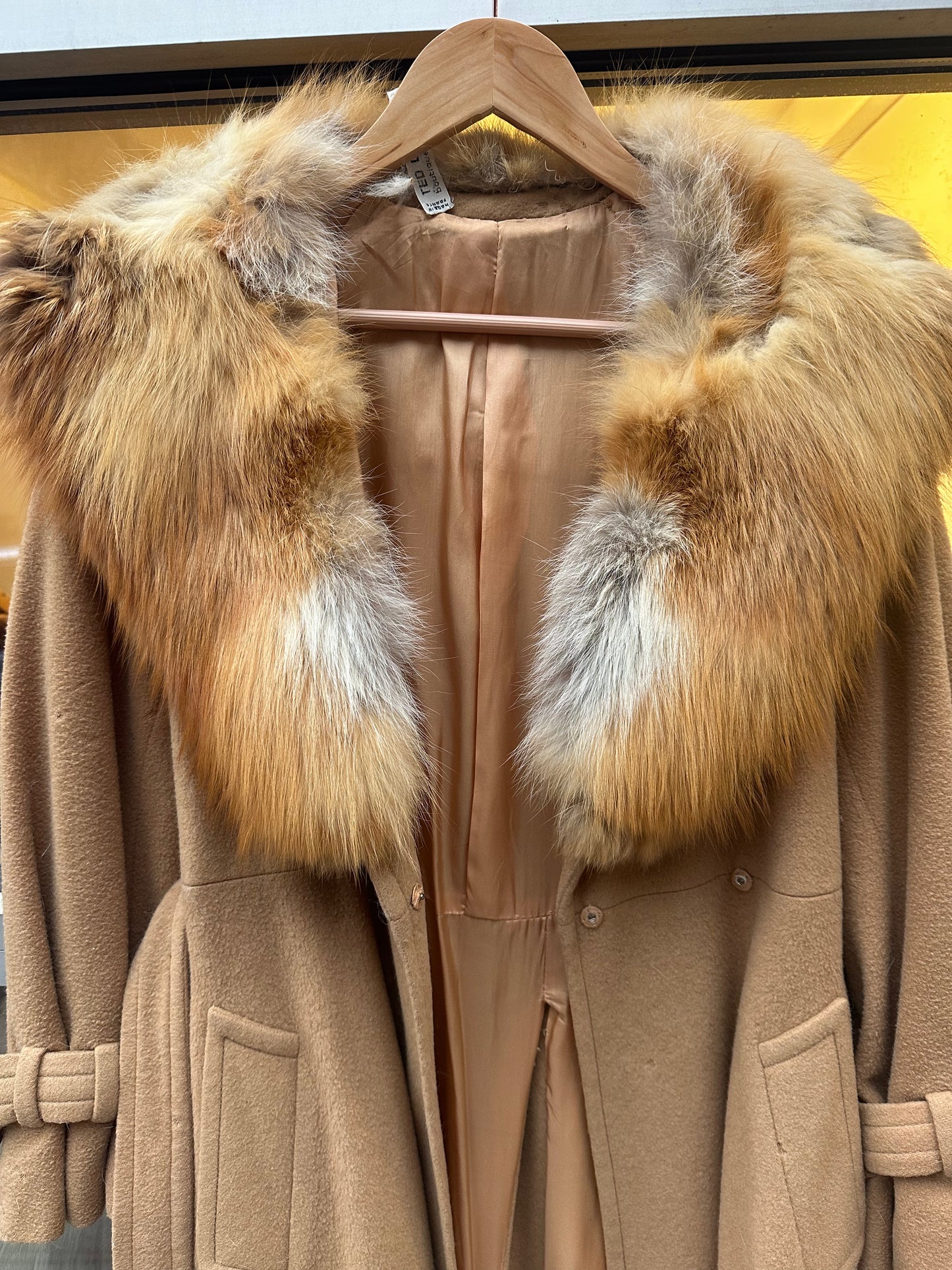 Wool coat with golden fox fur collar