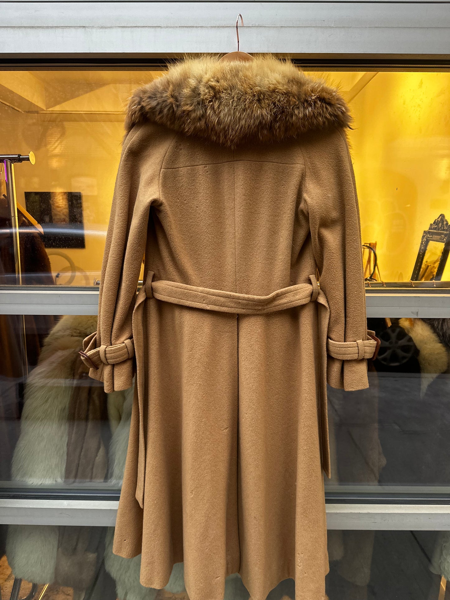 Wool coat with golden fox fur collar