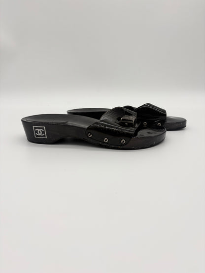 Vintage Chanel Black Wooden Platform Sidle Sandals