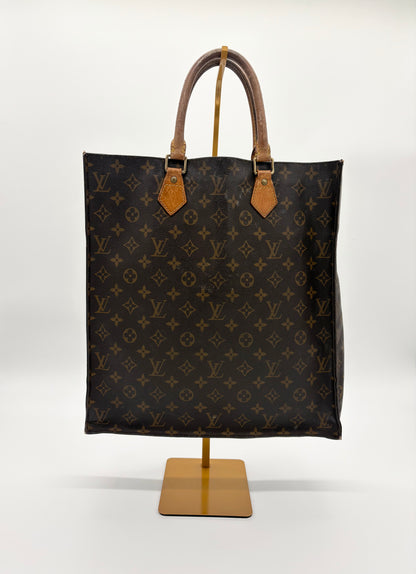 LV Le Sac Plat Bag