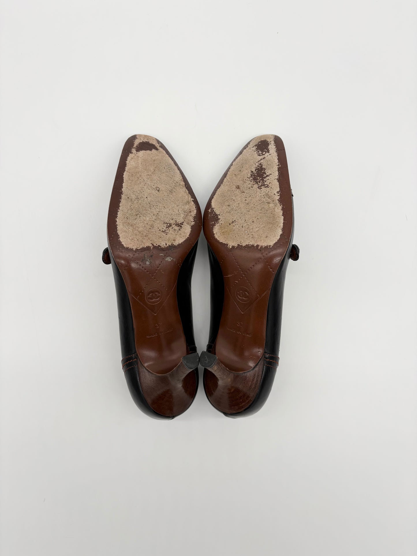 Vintage Chanel Mary Jane Pumps