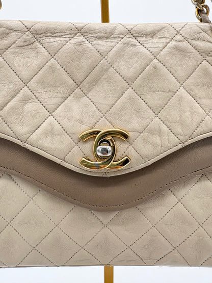 Vintage Chanel Matelasse Chain Shoulder BAG