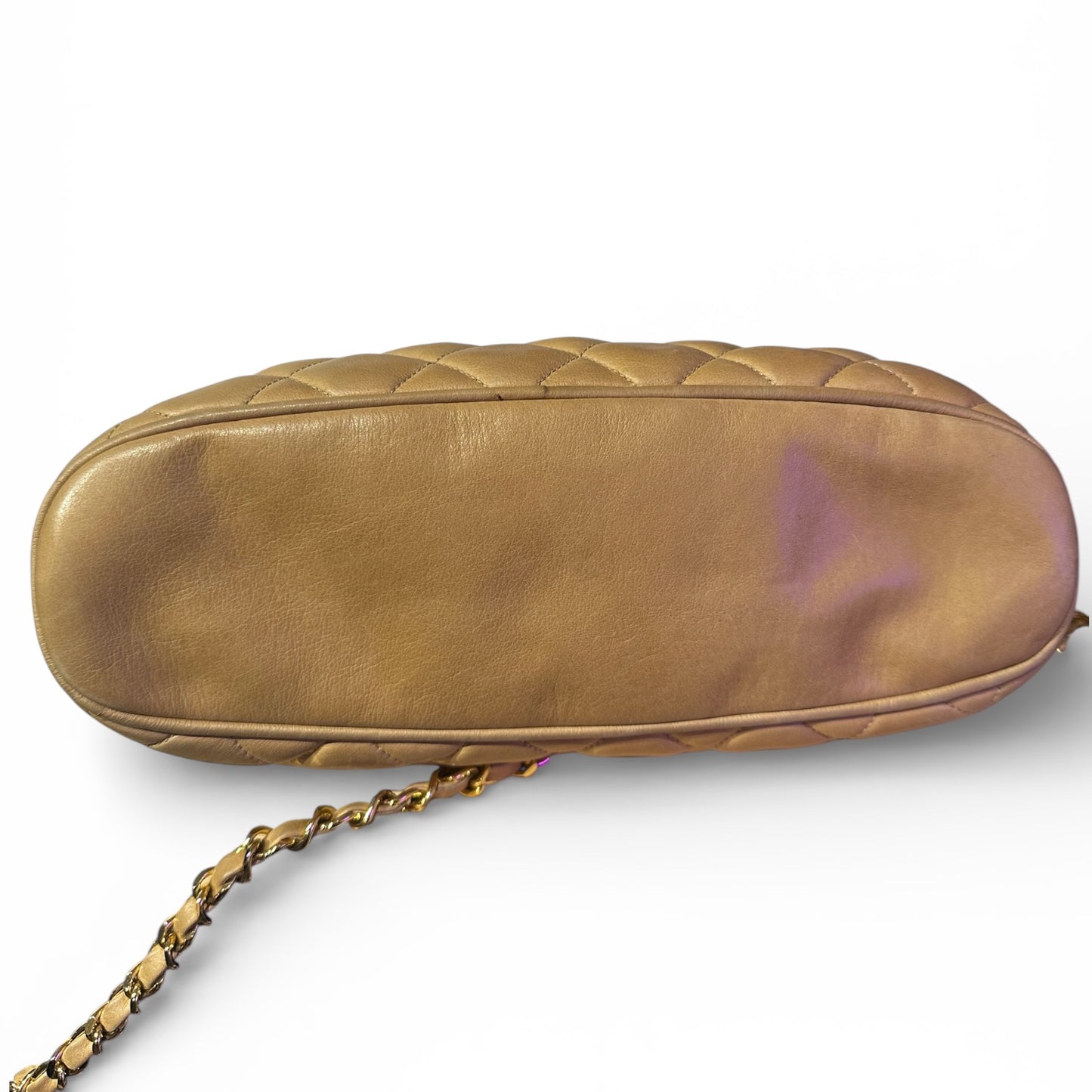 Vintage Chanel Beige Quilted Lambskin shoulder bag with Gold Hardware
